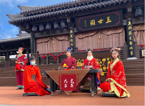 “金虎活力闹新春,西楚古城赏民俗”项王故里春节活动精彩纷呈(图1) “金虎活力闹新春,西楚古城赏民俗”项王故里春节活动精彩纷呈(图1)