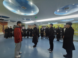 项王故里景区开展演员微笑服务培训(图1) 项王故里景区开展演员微笑服务培训(图1)