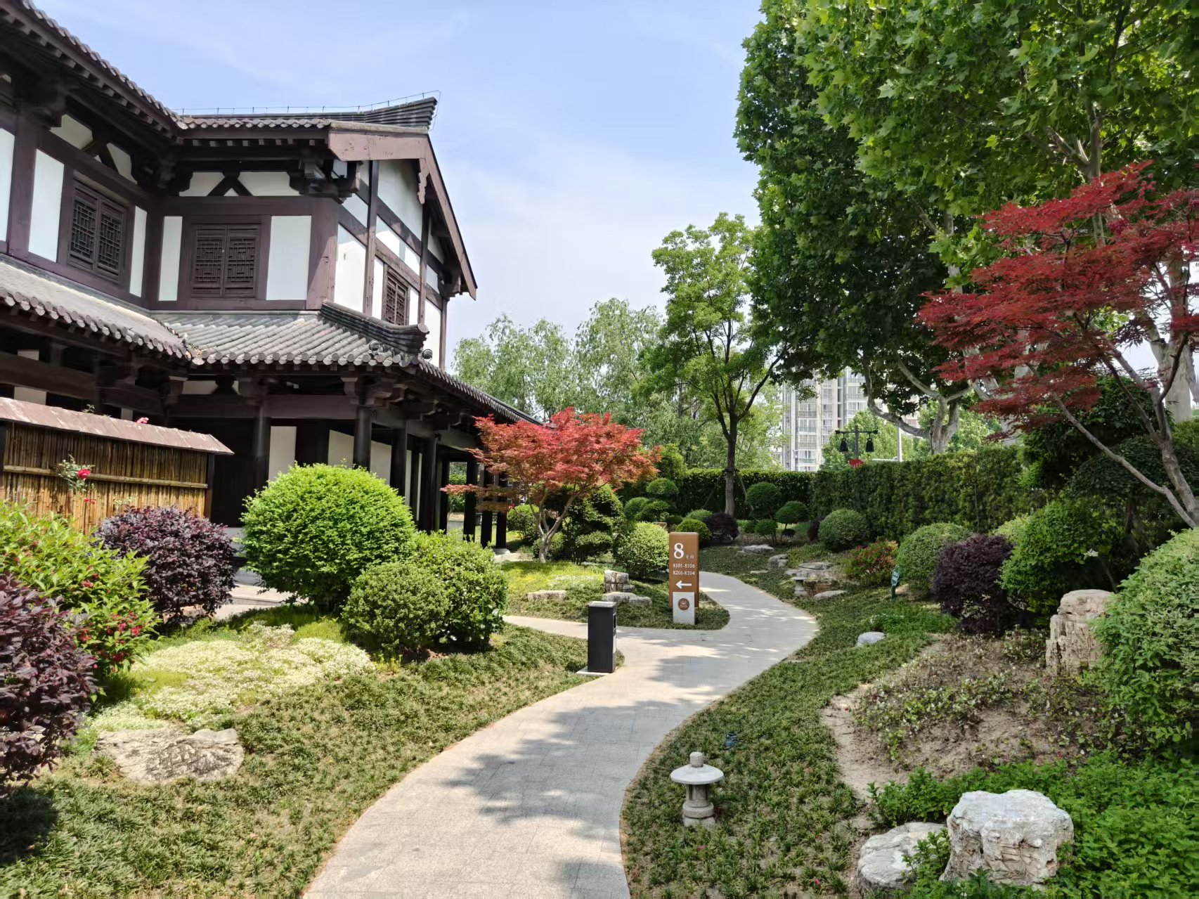 鼎成酒店圆满完成2026年“五一”假期旅游接待保障工作(图2) 鼎成酒店圆满完成2026年“五一”假期旅游接待保障工作(图2)